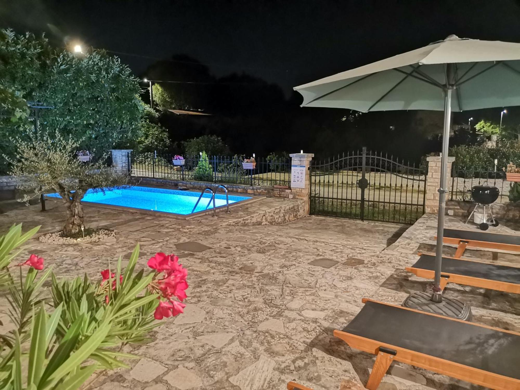 Villa Rustica ブイェ エクステリア 写真
